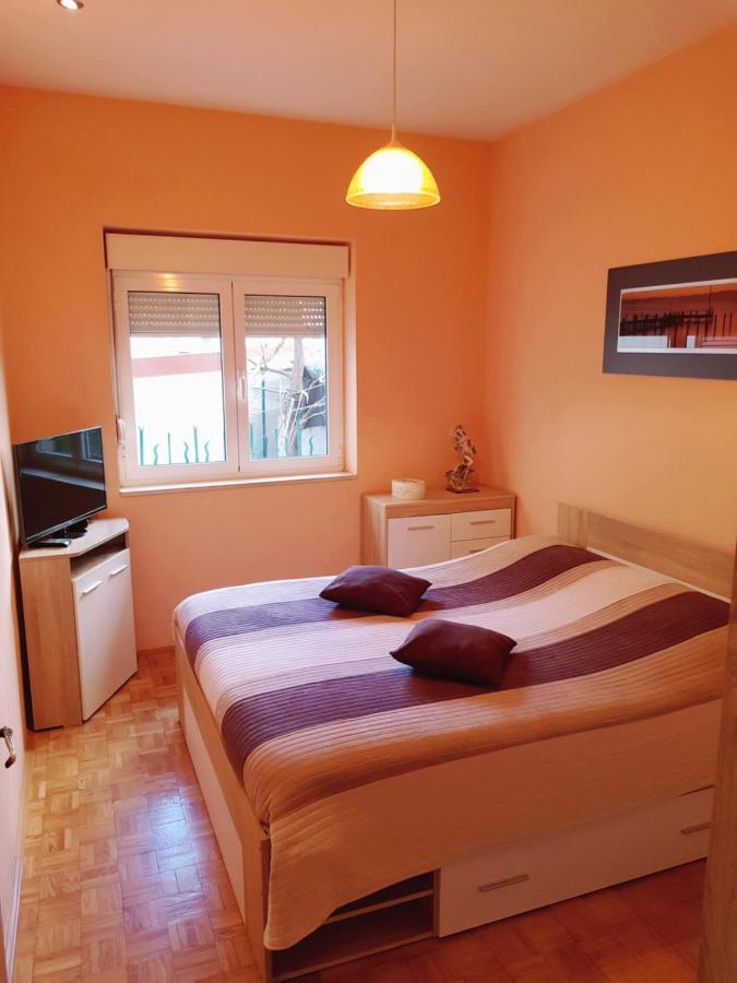 Apartment Centar Omis Exterior photo
