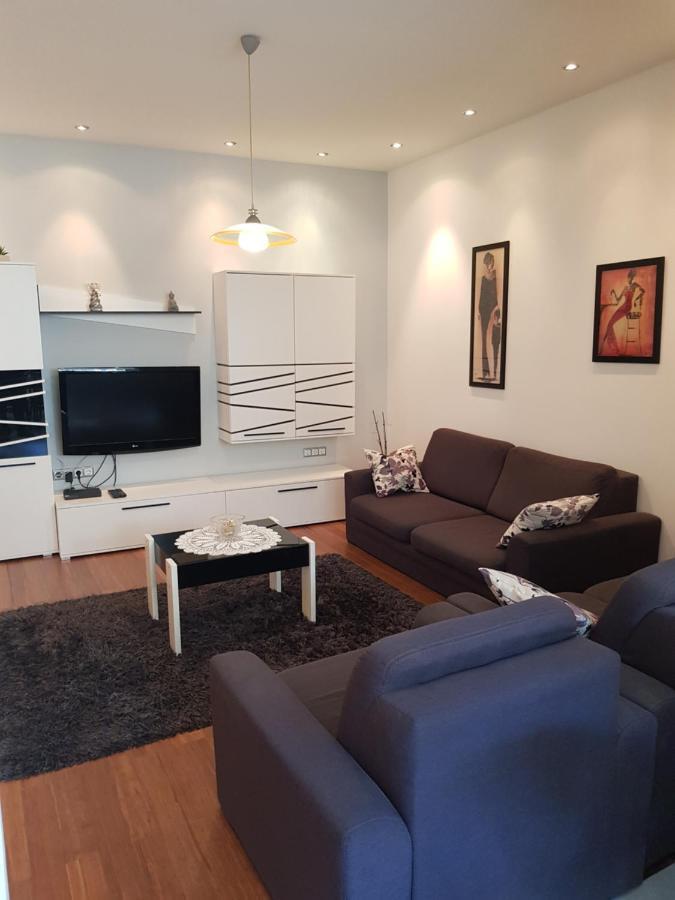 Apartment Centar Omis Exterior photo